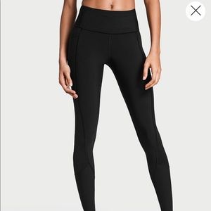 Victoria’s Secret Sport Total Knockout leggings
